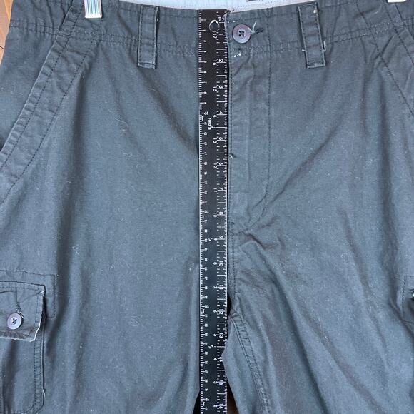 WeArFirst Mens Shorts Black Cargo Outdoors Active Gorpcore 100% Cotton 36x10 - Picture 8 of 12